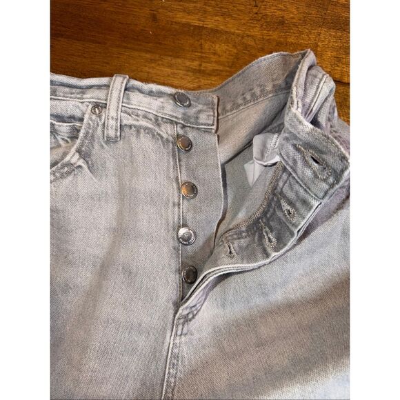 Universal Thread High-Rise Curved Leg Barrel Jeans - Picture 3 of 8